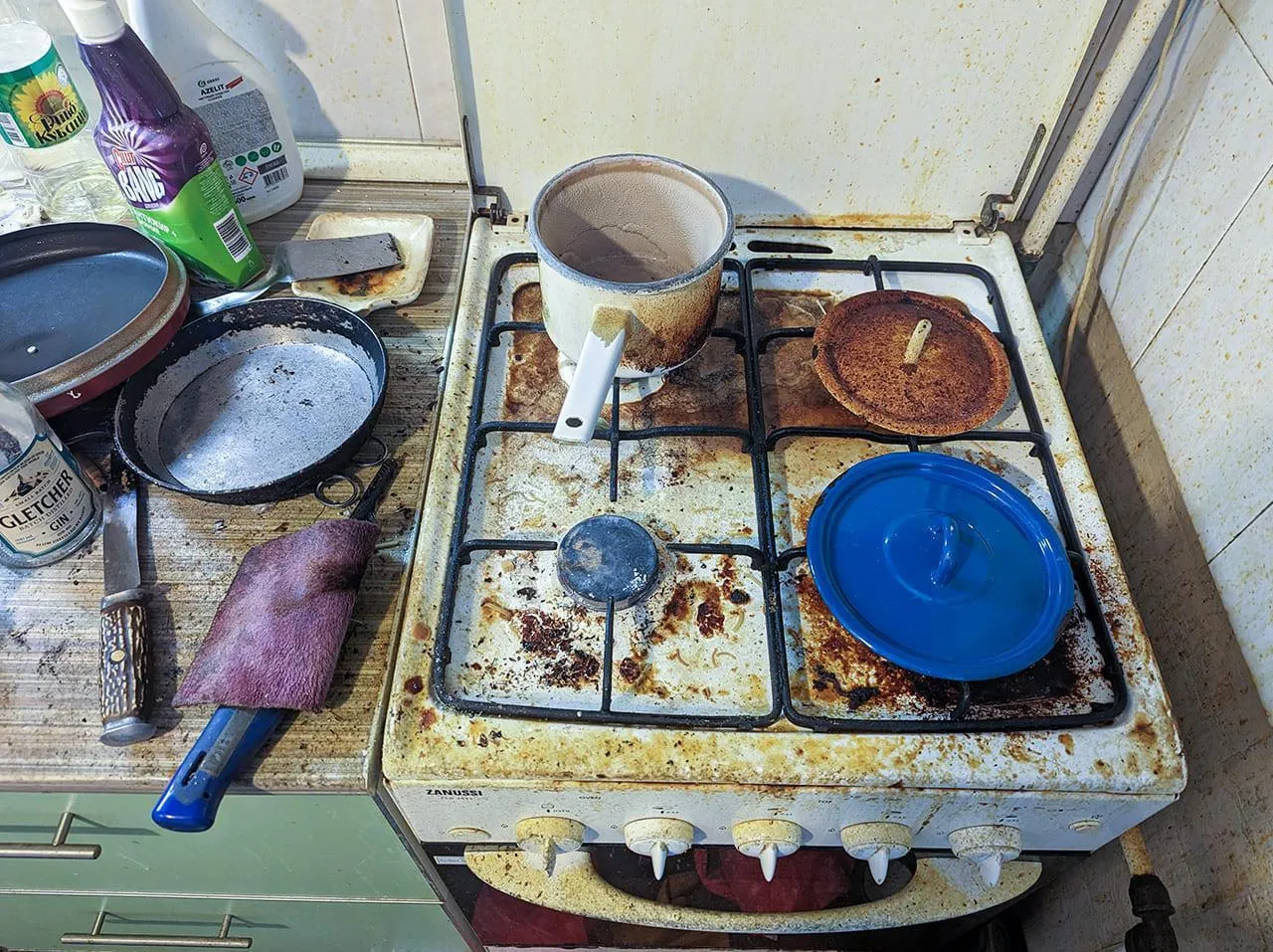 Очистка газовой плиты 