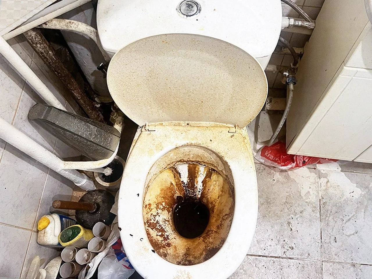 Уборка унитаза