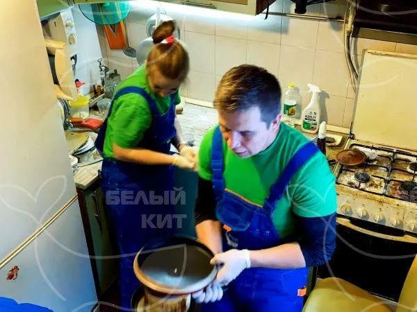 Название фото: Cрочная уборка помещения