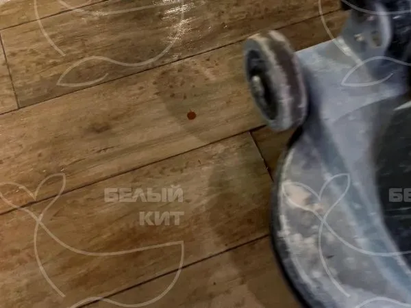 Название фото: Уборка подъездов после ремонта